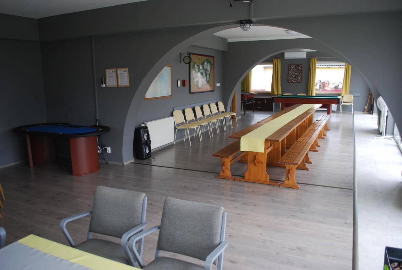 Casa Napsugár Panzió Acomodação com café da manhã Apostag Exterior foto